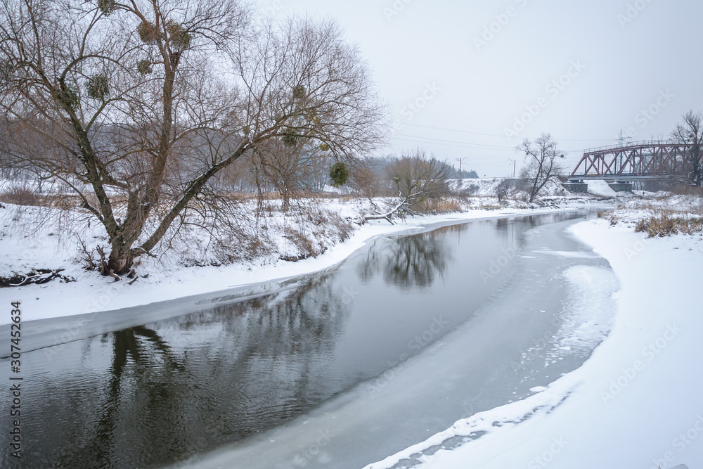 Obraz premium River in winter