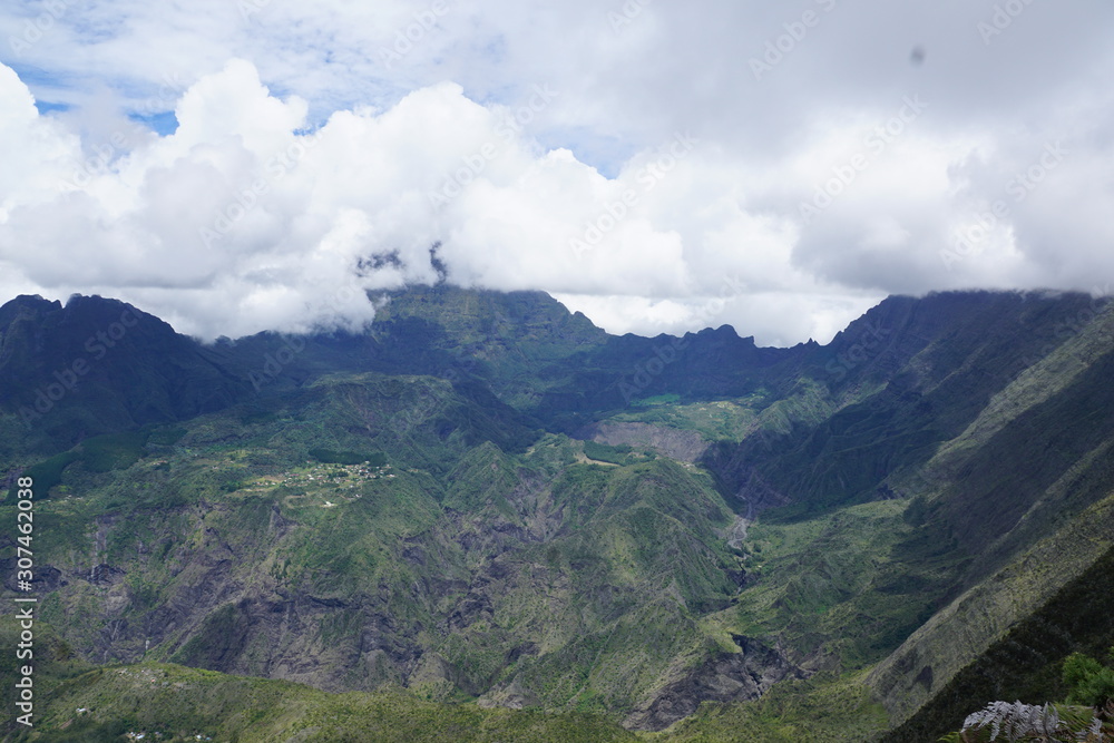 Fototapeta premium la réunion nationalpark cirque de mafate in frankreich