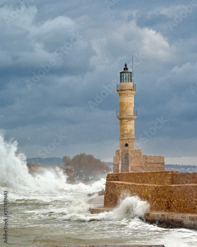 Fototapeta Naklejka Na Ścianę i Meble -  Aisle at old town of Chania, Crete, Greece 