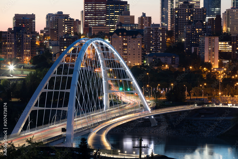 Obraz premium Walterdale Bridge