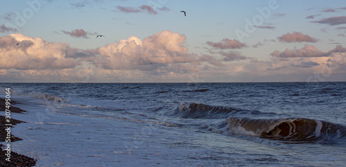 Принти на полотні Aldeburgh Sea Front on a wild winters day