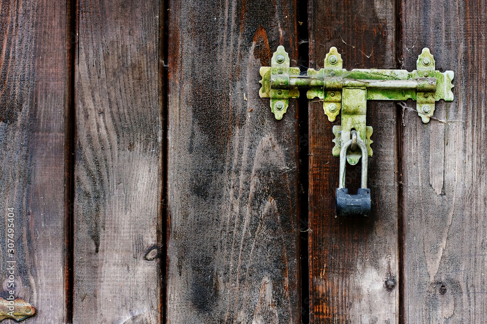 old lock, the old wooden door old lock, the old wooden door