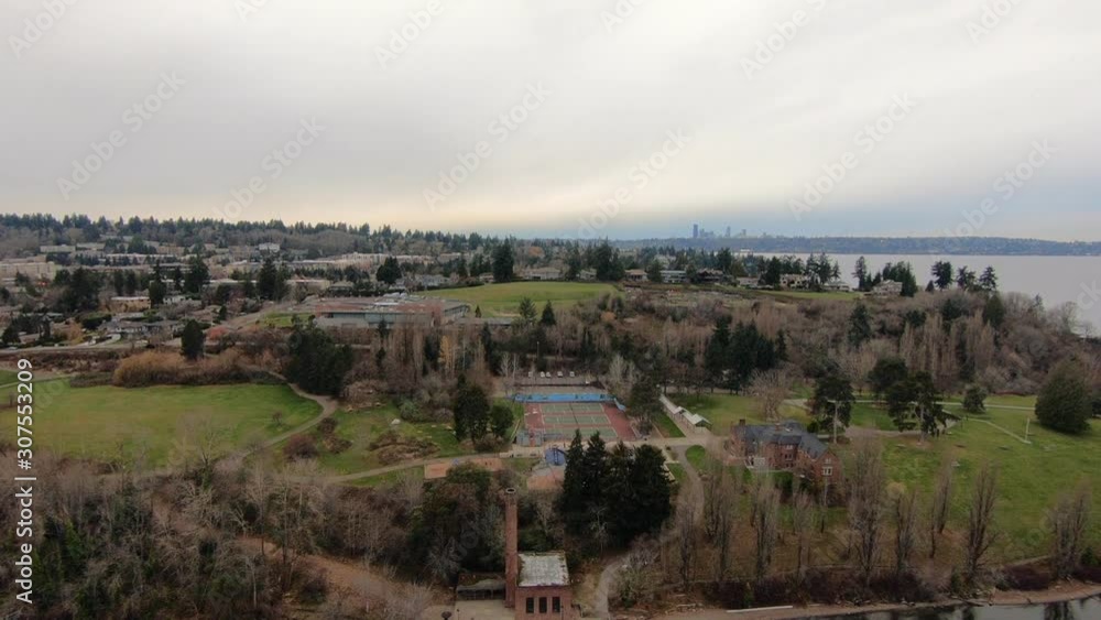 Pull back and descend above Lake Washington from Luther Burbank Park on Mercer Island Pull back and descend above Lake Washington from Luther Burbank Park on Mercer Island