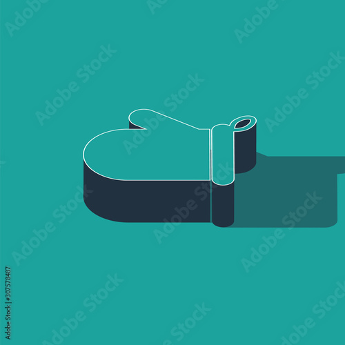 Isometric Oven glove icon isolated on green background. Kitchen potholder sign. Cooking glove. Vector Illustration