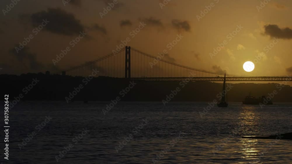This is a time lapse clip where you can see the sun goes down. This is a time lapse clip where you can see the sun goes down.