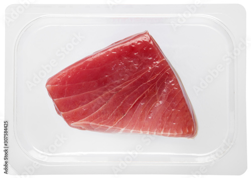 Valokuvatapetti Fresh tuna steak vacuum packed in plastic