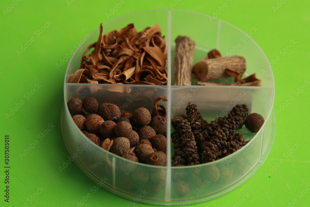 box with spices for cocktails with vocka.. box with spices for cocktails with vocka..