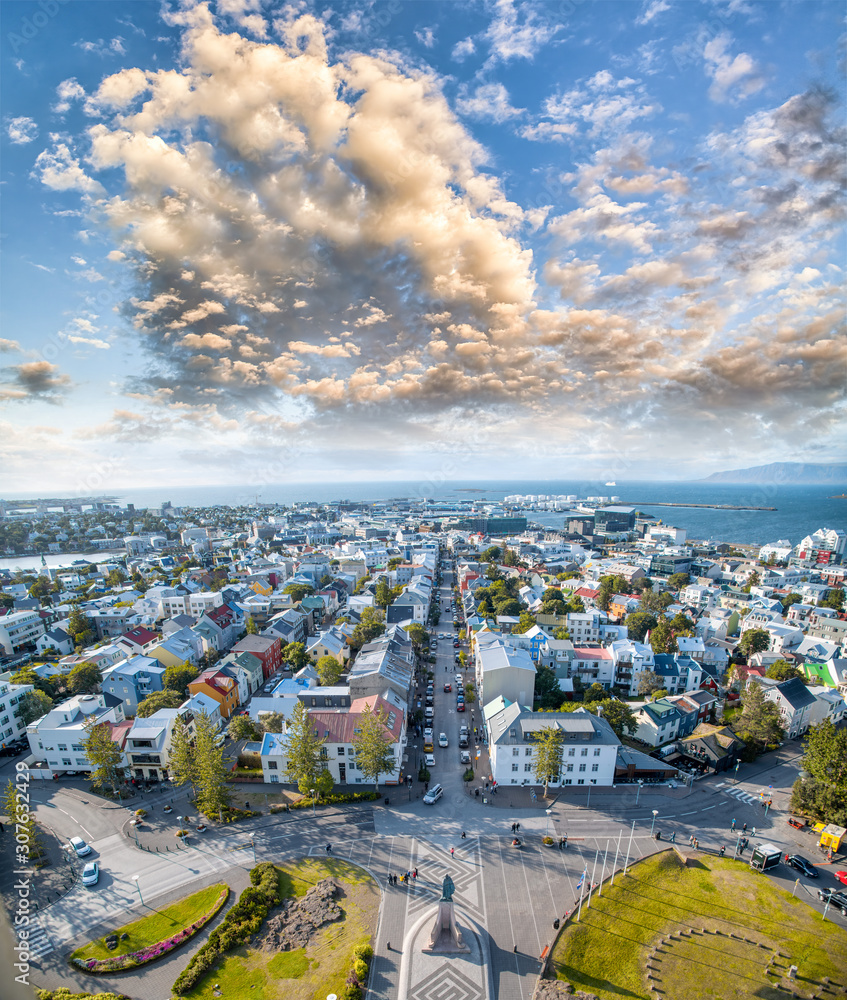 City aerial view from Hallgrimskirkja in Reykjavik, Iceland - obrazy, fototapety, plakaty 