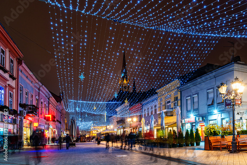 Foto Novi Sad, Serbia - December 04, 2019: Novosadski Winter Fest