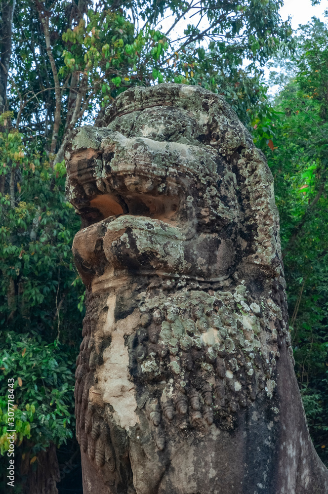 Phnom Bakheng Lions