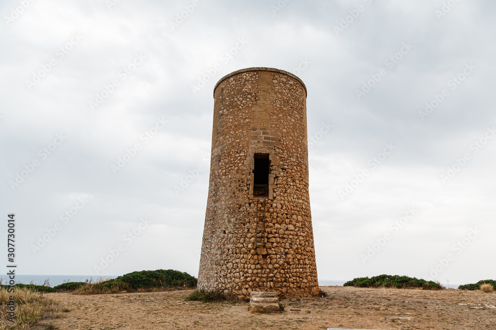 torre vigia en puerto de manacor, mallorca