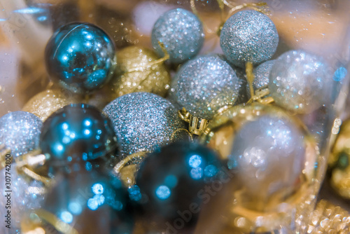 Adornos de Navidad, Bokeh y detalle de bolas para el arbol de navidad