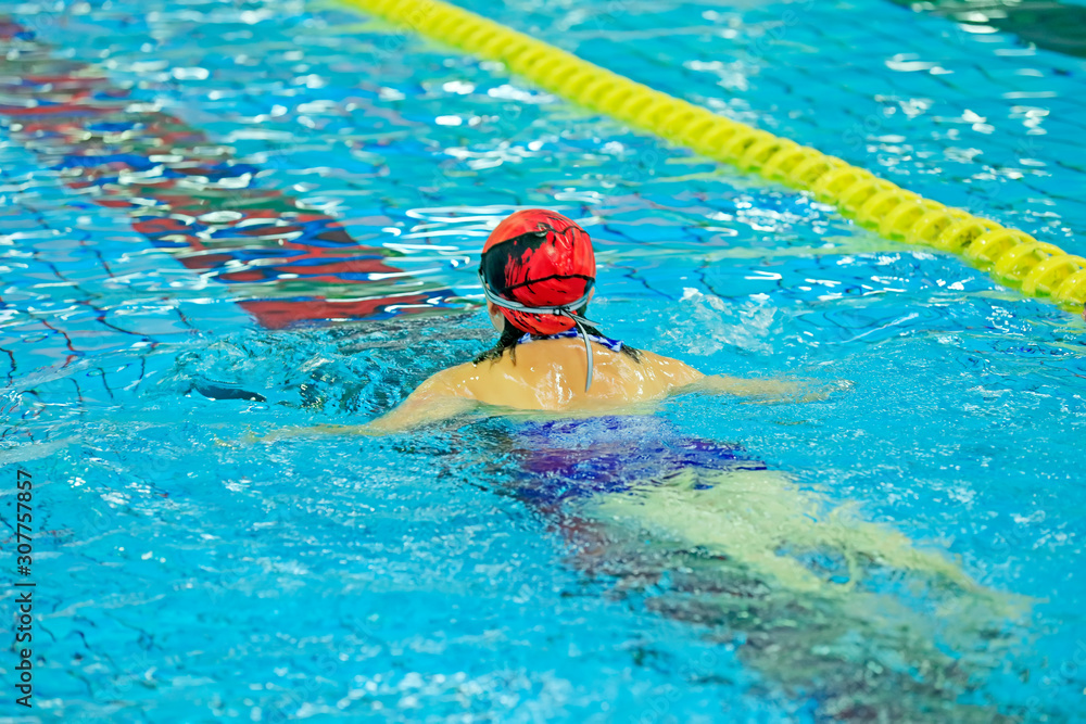 A swimming lady