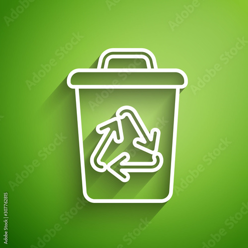White line Recycle bin with recycle symbol icon isolated on green background. Trash can icon. Garbage bin sign. Recycle basket sign. Vector Illustration
