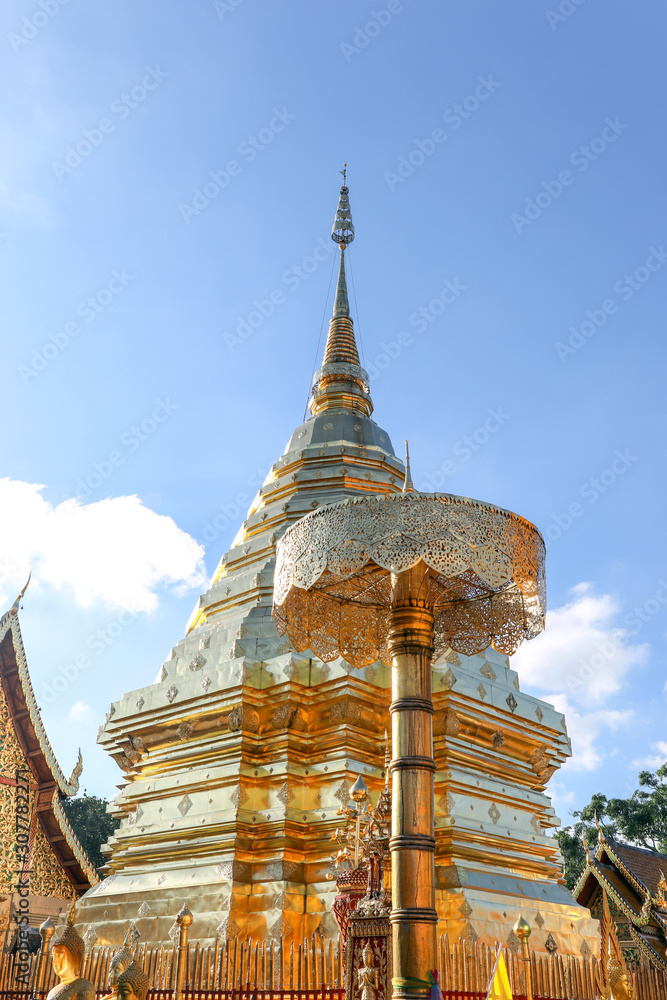 Fototapeta premium Wat Phra That Doi Suthep tourist attraction of Chiang Mai, Thailand.