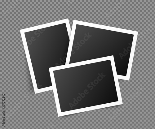 Photo a collage. Realistic photos in retro style. Empty old photo frames. Set of blank retro photographs with shadow. Vintage postcard vector mockup. Snapshot design element