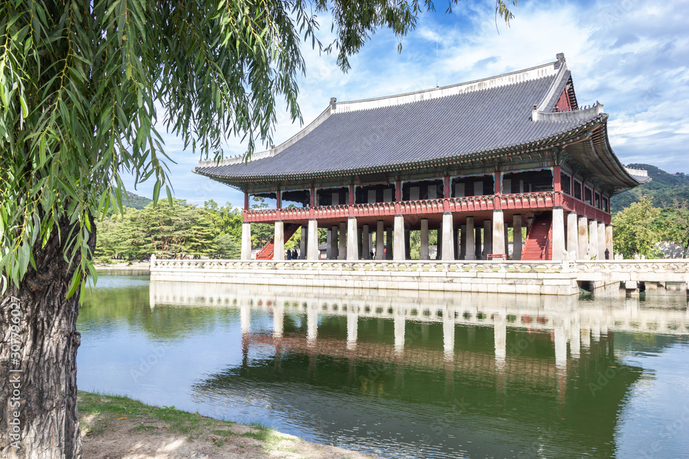Gyeonghoeru pavilion in Gyeongbokgung palace Gyeonghoeru pavilion in Gyeongbokgung palace