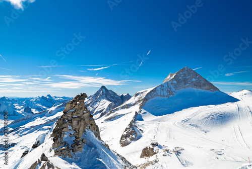 Hintertuxer Gletscher im Winter, Tirol, Österreich photo