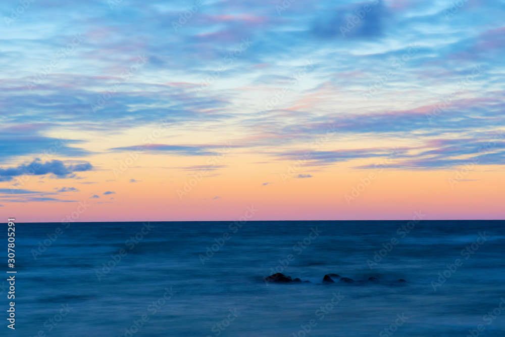Fototapeta premium Cloudy winter sunrise