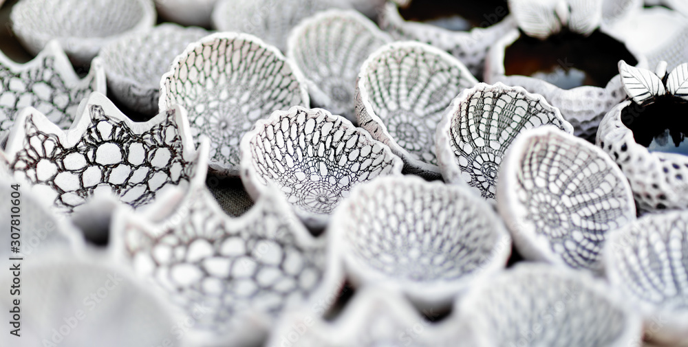 Obraz premium Ceramic dishes, tableware and jugs sold on Easter market in Vilnius, Lithuania