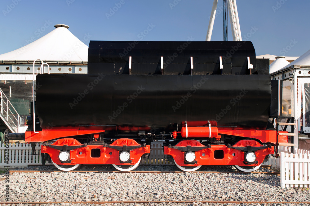 Fototapeta premium Side view of a vintage train