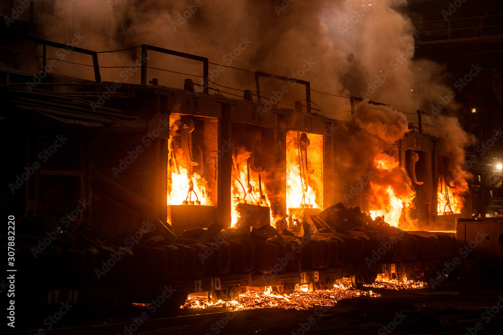 Accident at a steel mill Accident at a steel mill