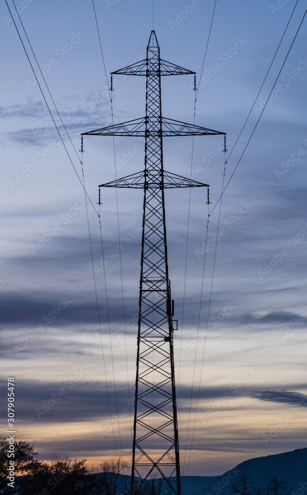 pylône d'électricité