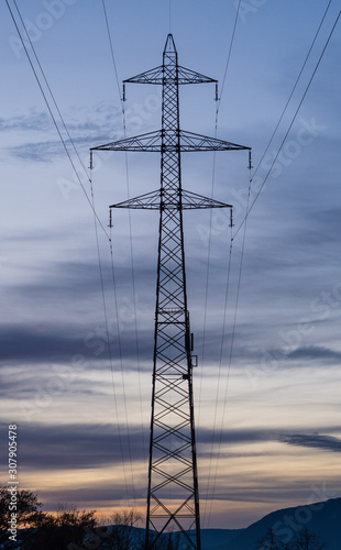 pylône d'électricité