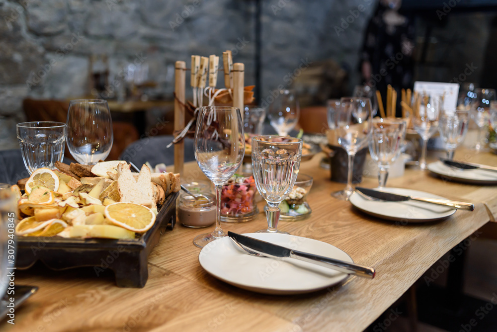 Fototapeta premium festive table setting in the restaurant