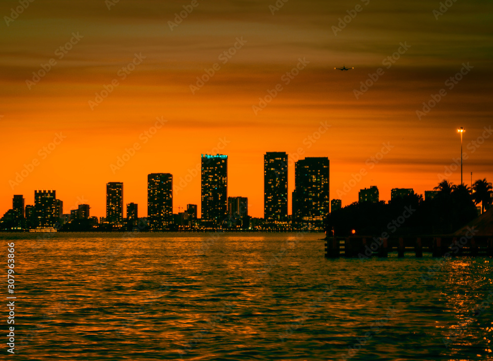 sunset skyline building panorama miami downtown aquatic sky night cityscape