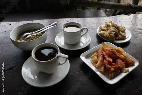 food and drinks are served at the Merapi coffee shop ( Indonesian: Warung Kopi Merapi)..
