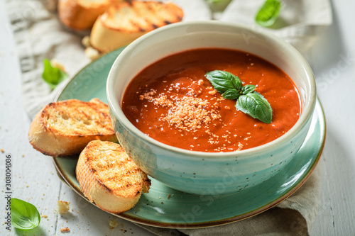 Canvas Print Tasty and creamy tomato soup made of fresh tomatoes