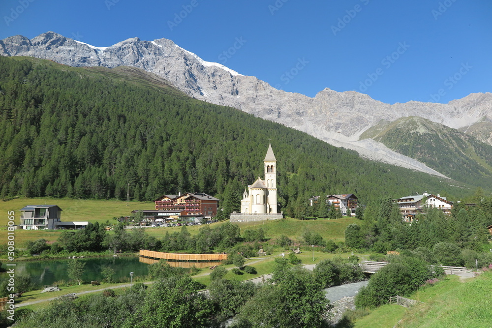 Fototapeta premium Sulden am Ortler
