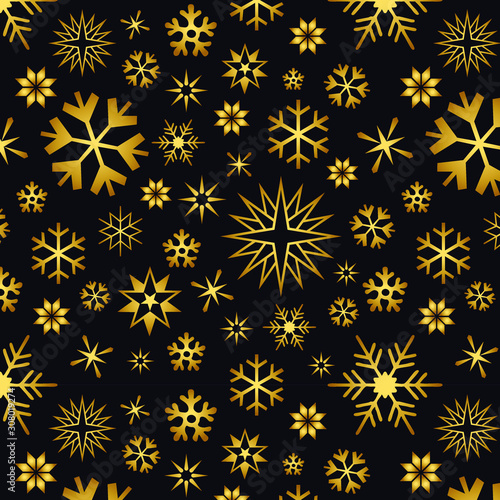 Motif pour Noël de flocons de neige or de différentes formes et tailles sur fond noir.
