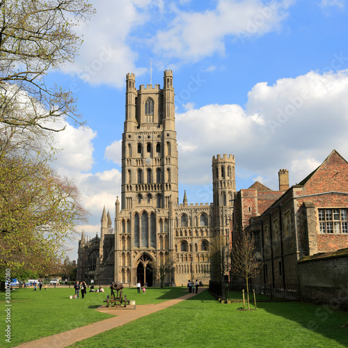 Spring Colours, Ely Cathedral, Ely City, Cambridgeshire, England, UK