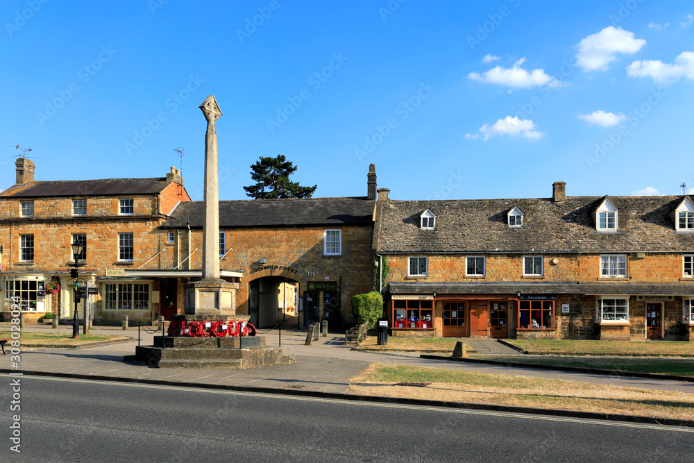 Street scene at Broadway village ,Worcestershire, England, UK