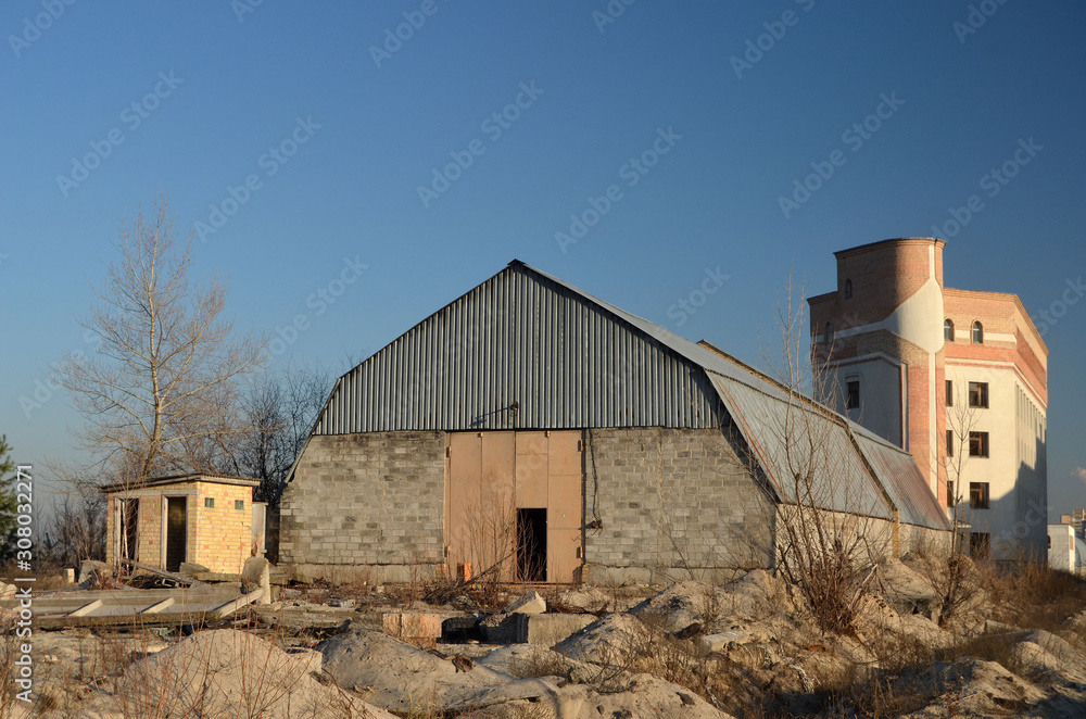 Abandoned construction site of hospital. Abandoned at 1991,during Ukrainian undependence crisis. Kiev,Ukraine Abandoned construction site of hospital. Abandoned at 1991,during Ukrainian undependence crisis. Kiev,Ukraine