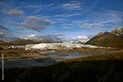 Fototapeta Naklejka Na Ścianę i Meble -  Glacier at Dusk