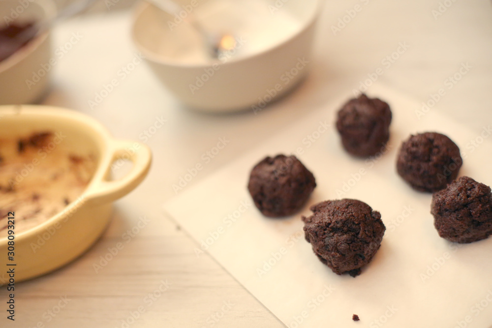 Dark chocolate balls Ingredients Dark chocolate balls Ingredients