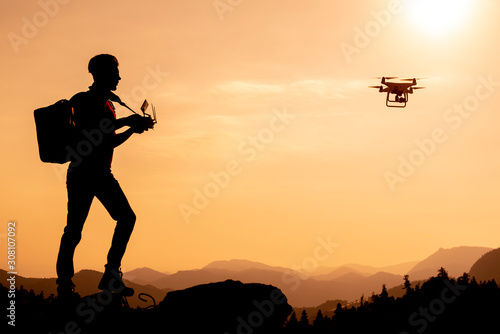 Effective device drone and use in media, film and promotion industry