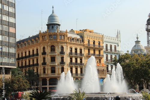 Place de la Mairie et sa fontaine, Valence, Espagne