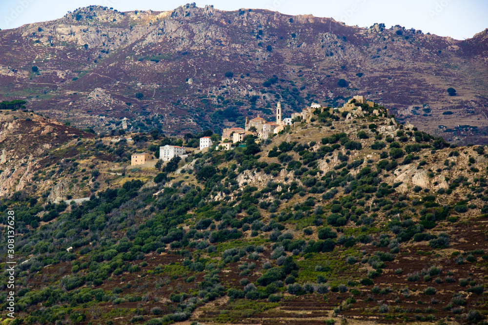 Eglises et Villages Corse