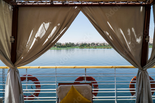 Cruising the River Nile Luxor to Aswan with the Pharaoh Sightseeing stops 