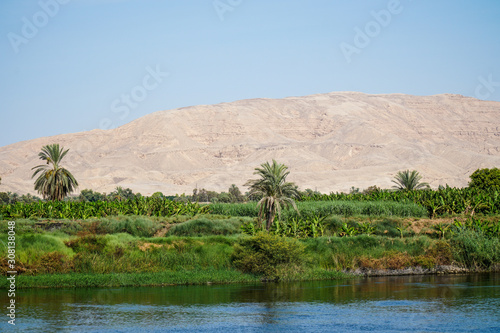 Cruising the River Nile Luxor to Aswan with the Pharaoh Sightseeing stops 