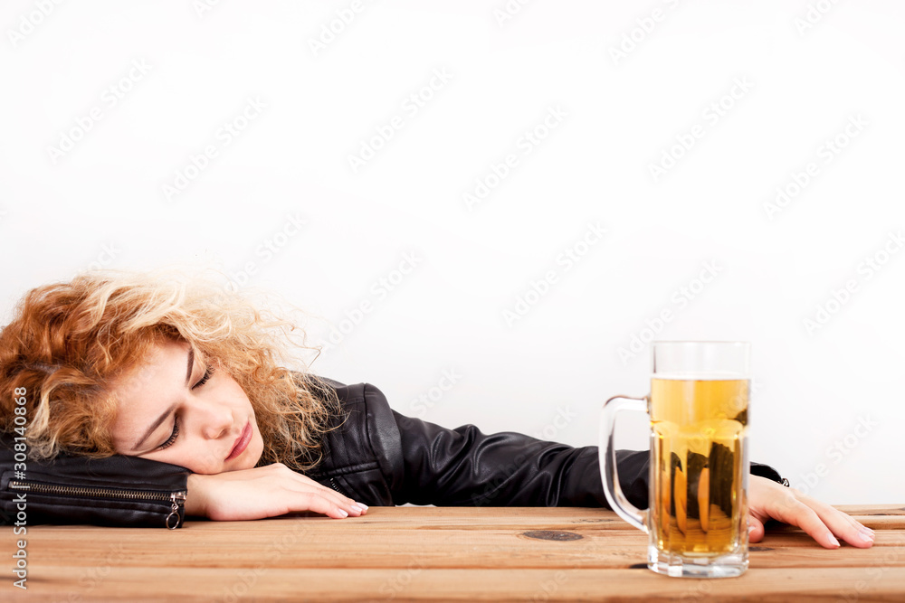 alcoholic woman drinking beer