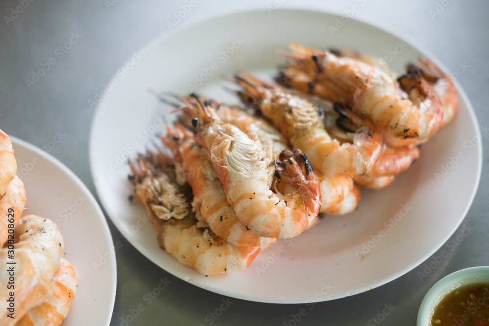 Burned shrimp or Grilled shrimp Burned shrimp or Grilled shrimp