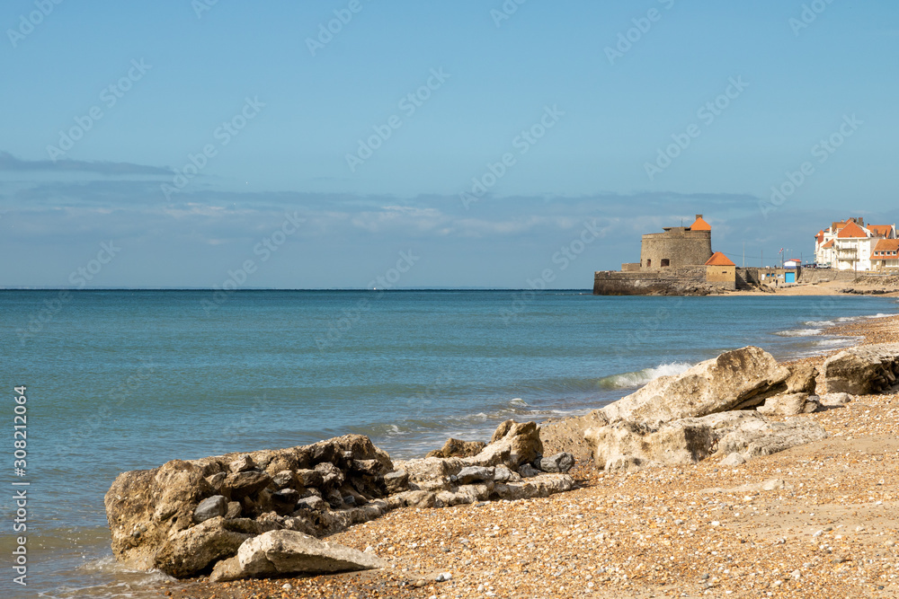 La plage et le Fort d'Ambleteuse