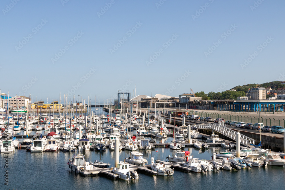 Le bassin Napoléon, port de Boulogne-sur-Mer