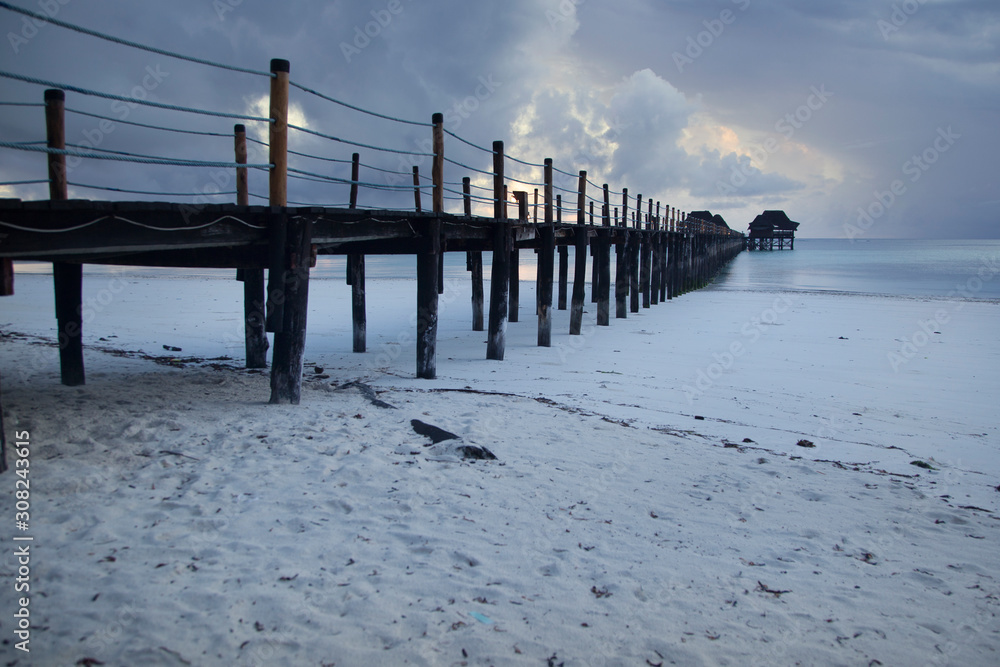 pontile dongwe