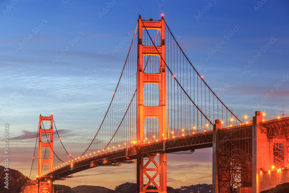 Obraz premium Golden Bridge de nuit - San Francisco - USA